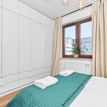 Nowa Teczowa Apartments Promenada Staromiejska By Noclegi Renters Вроцлав Экстерьер фото