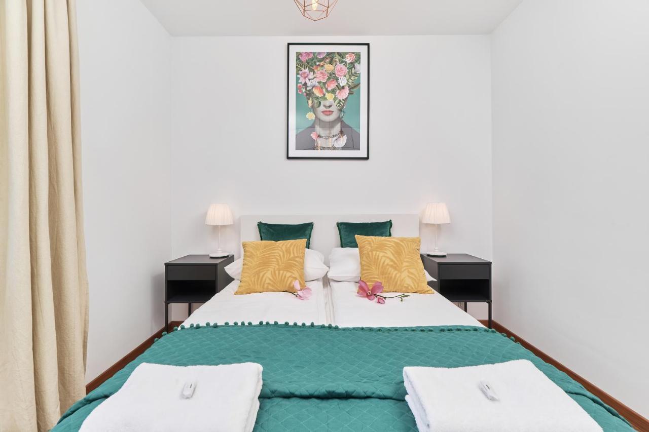Nowa Teczowa Apartments Promenada Staromiejska By Noclegi Renters Вроцлав Экстерьер фото