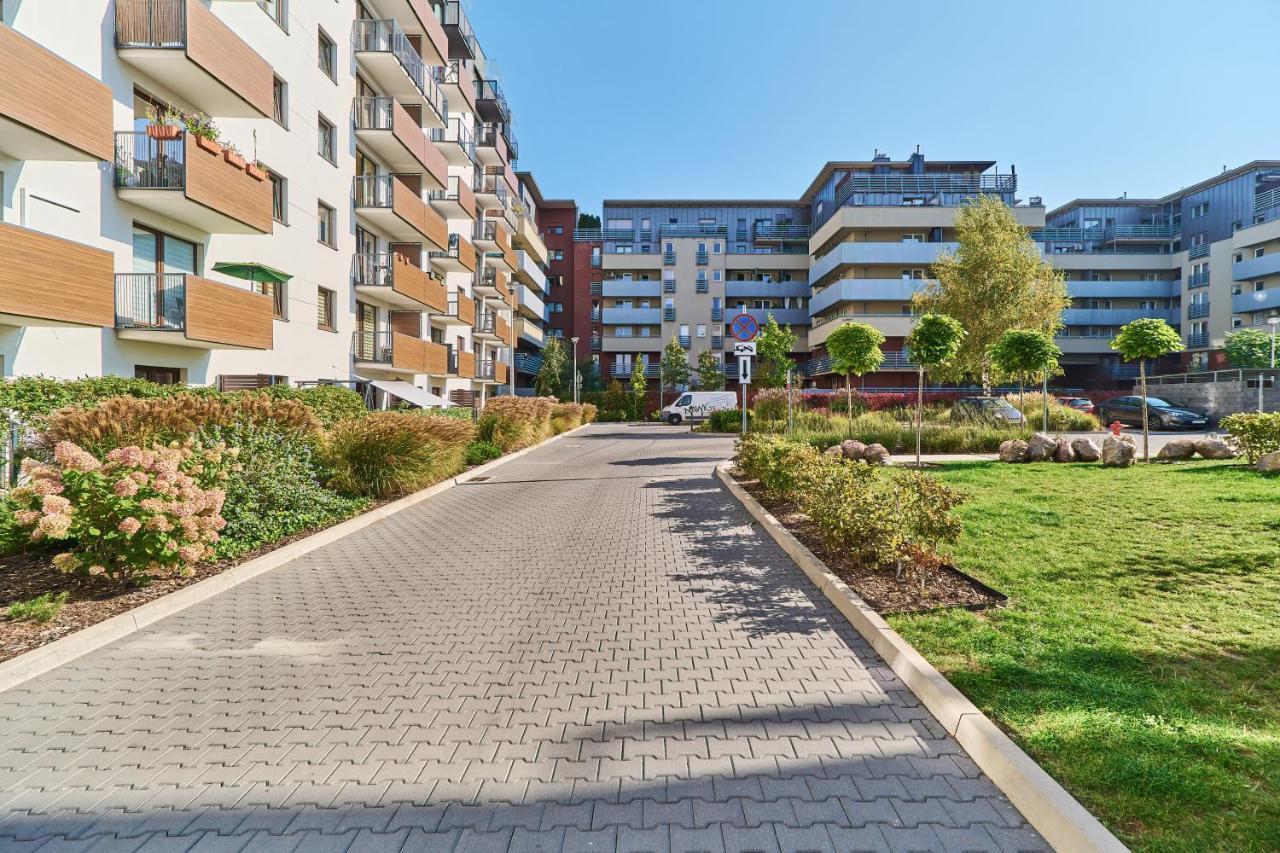 Nowa Teczowa Apartments Promenada Staromiejska By Noclegi Renters Вроцлав Экстерьер фото