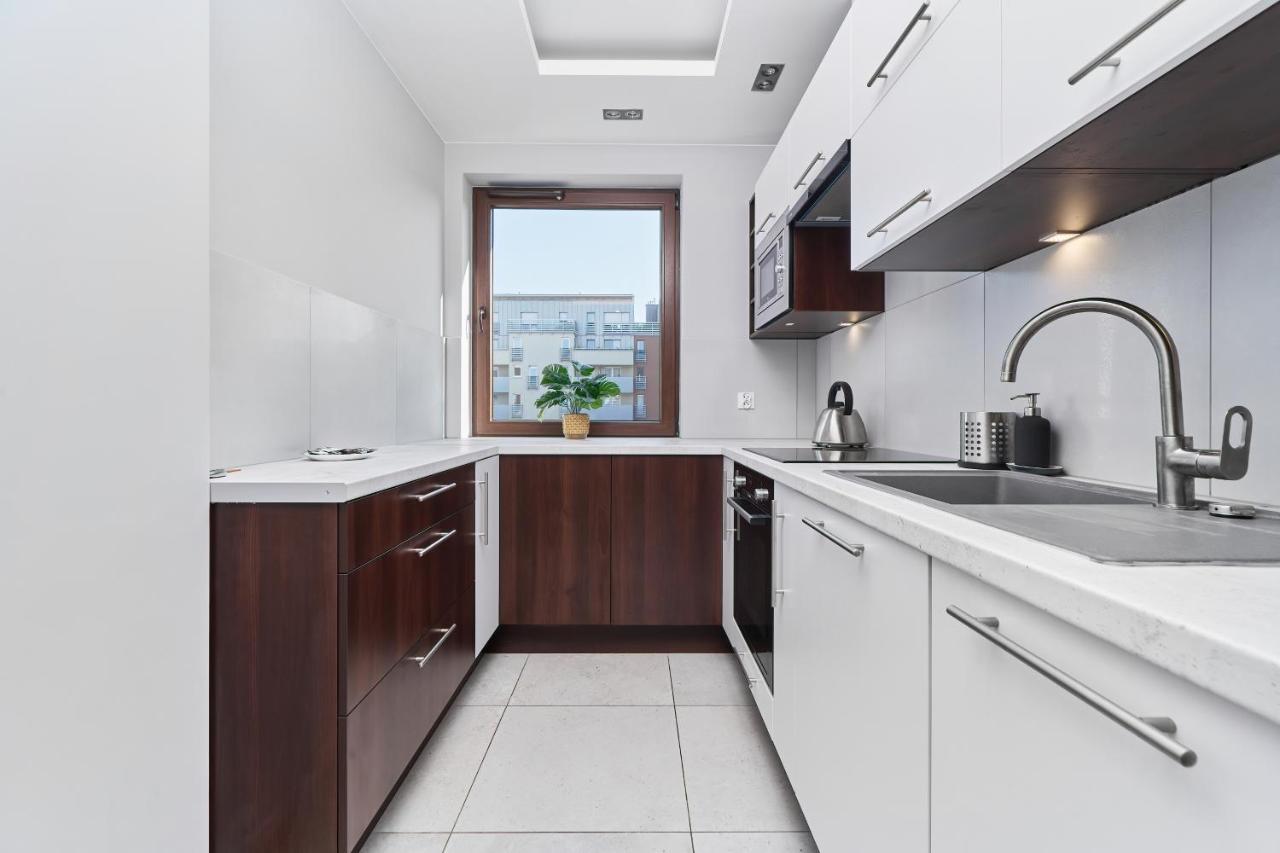 Nowa Teczowa Apartments Promenada Staromiejska By Noclegi Renters Вроцлав Экстерьер фото