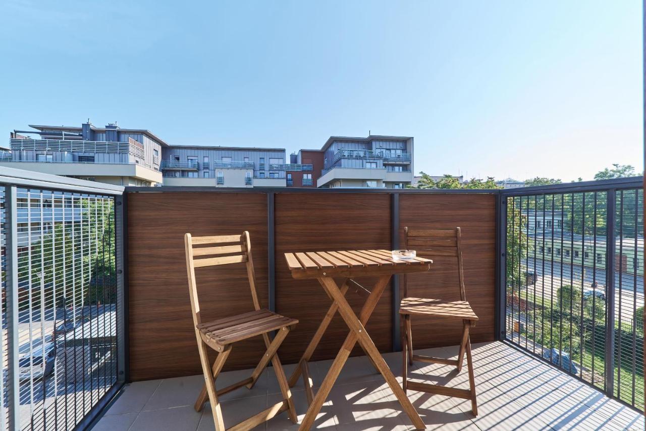 Nowa Teczowa Apartments Promenada Staromiejska By Noclegi Renters Вроцлав Экстерьер фото